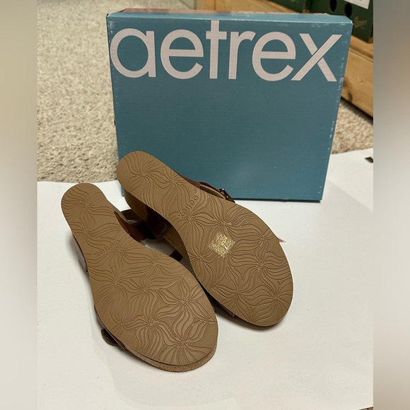 Aetrex Lava Walnut - Picture 6 of 7